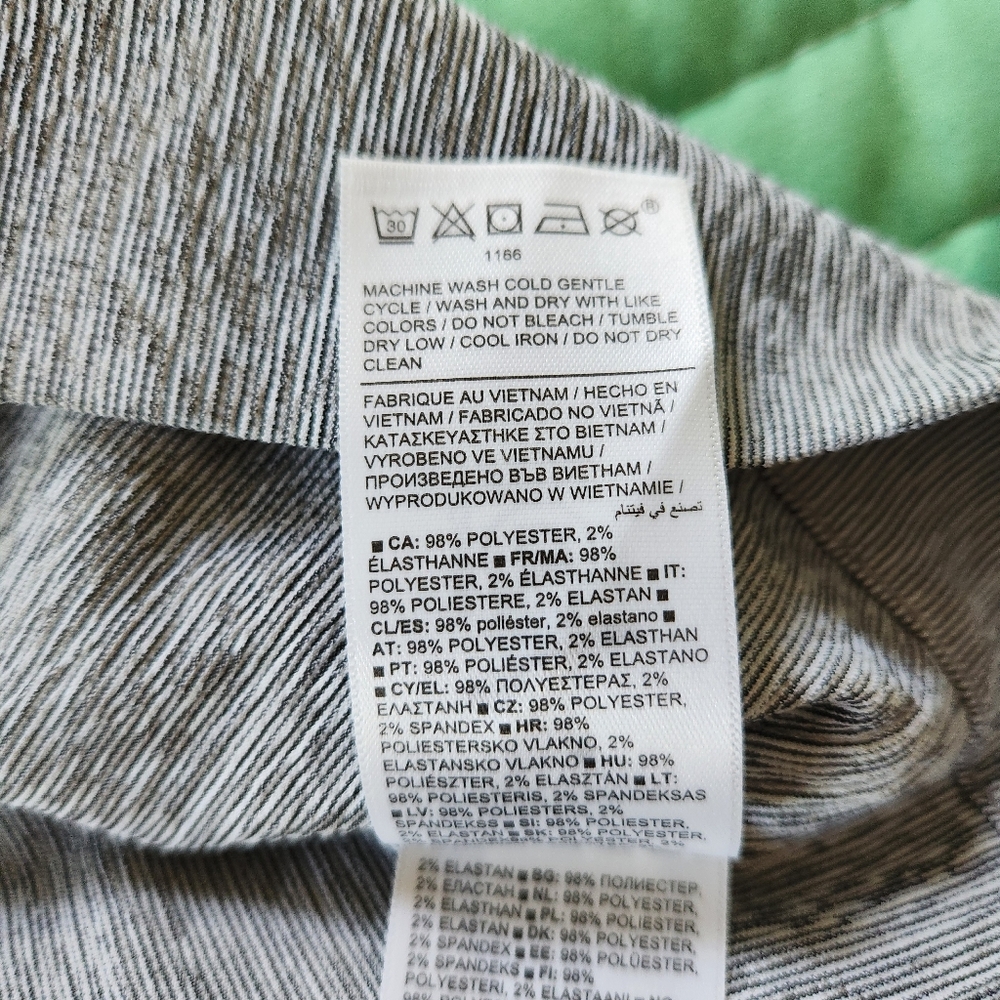 Athleta Echo Button Up Shirt Small - Picture 3 of 9